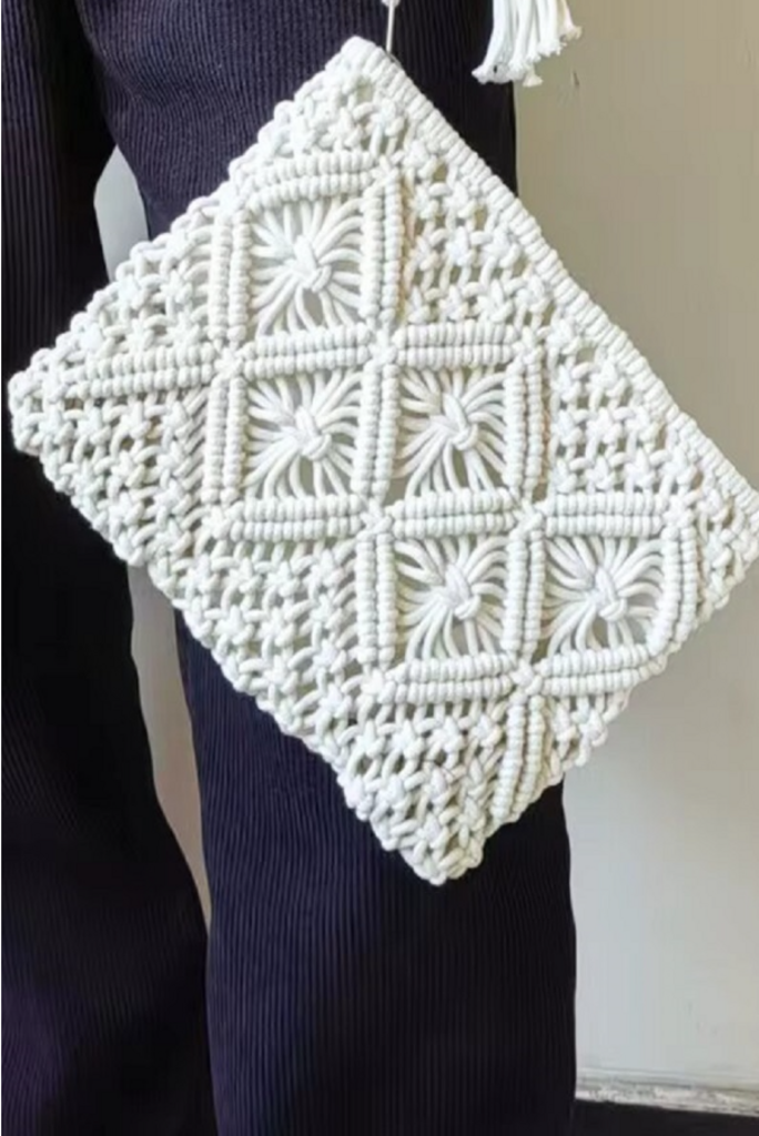 Bohemian Tassel Crochet Clutch - Ivory