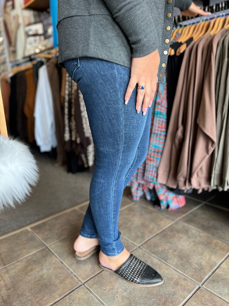 Midrise classic crinkle ankle detail skinny Size 9