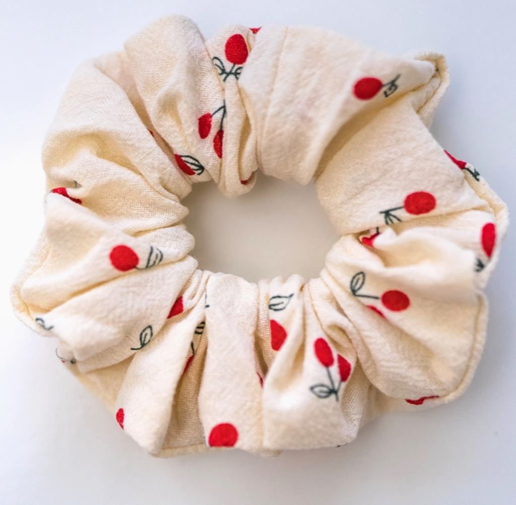 Janzy hair scrunchies