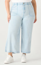 Load image into Gallery viewer, Mid rise wide leg cropped pant Dex Plus 1x
