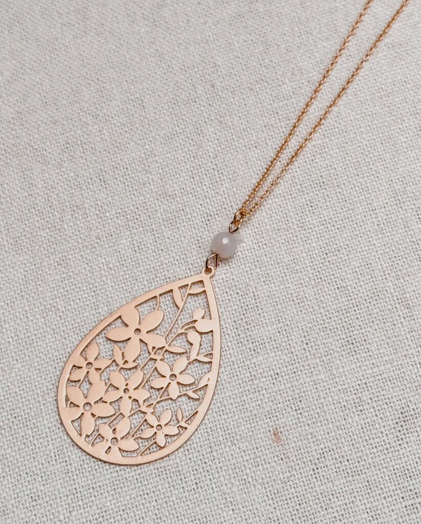 Spring Flower Garden Rose Quartz Teardrop Pendant Necklace-Gold