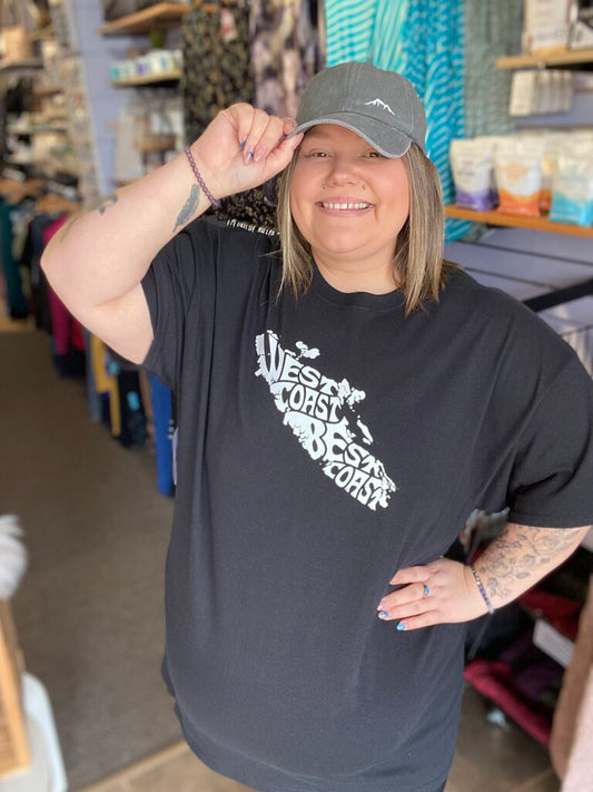 Mountain base ball cap