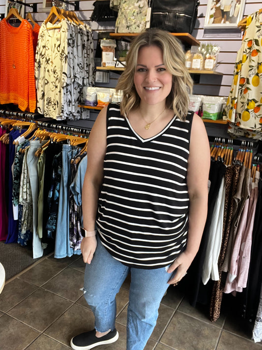 Stripe v-neck tank 2X