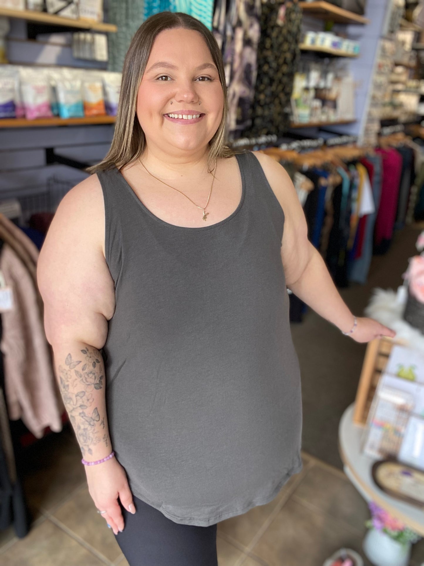 Round neck tank 1X