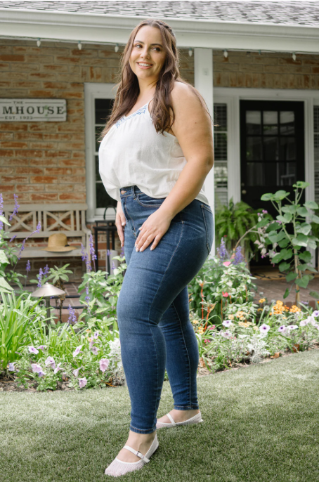 Dark Wash Mid-rise Skinny Denim Size 9