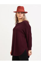 Load image into Gallery viewer, Round Hem Sweater 2x
