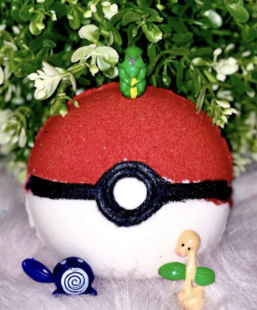 Poke Ball With surprise Pokémon toy inside