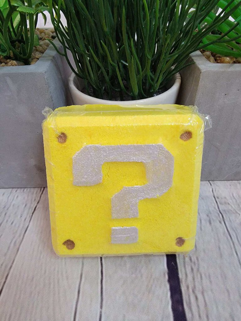 Mario Question Mark Cube Bath Bomb with surprise toy inside