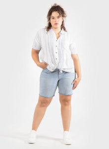 Raw hem bermuda shorts Size 14