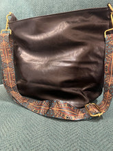 Load image into Gallery viewer, Large Retro Hobo Bag Changeable Strap
