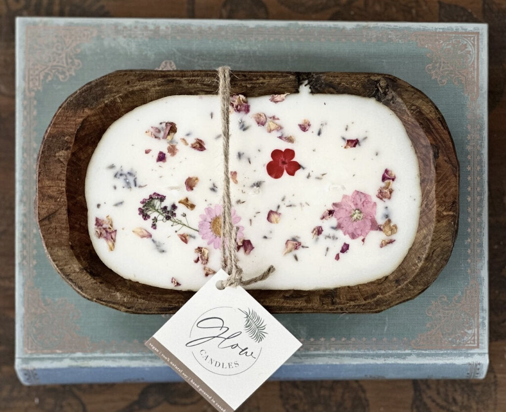 Dough bowl candle with dried flowers Vanilla