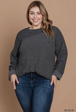 Load image into Gallery viewer, Contrast detail stripe top XL/1X
